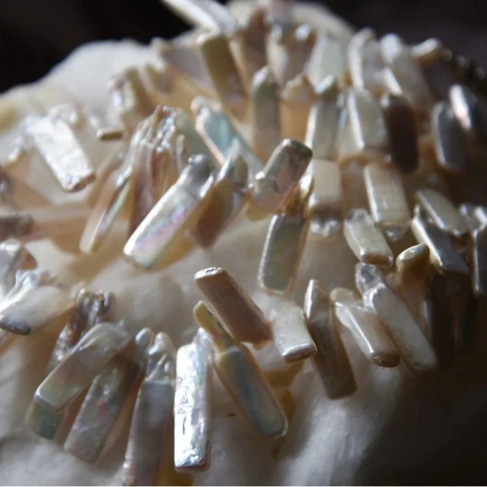 Stunning Genuine White Pearl Double Strand Necklace - Picture 4 of 9